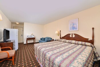 Room, 1 King Bed, Non Smoking