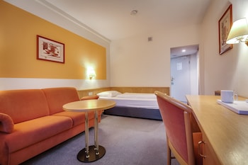 Economy Single Room