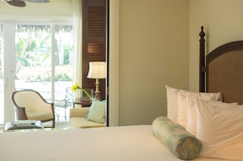 Studio Suite, 1 King Bed (Lanai)