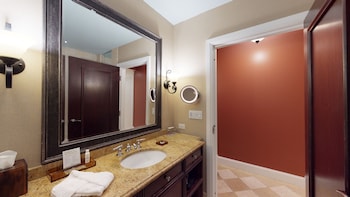 Premium Room, 1 King Bed (Water View)