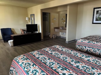 Standard Room, 2 Double Beds, Non Smoking