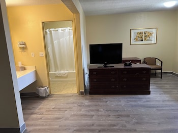 Standard Room, 2 Double Beds, Non Smoking