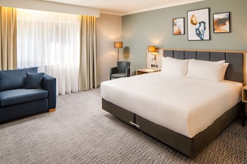 Junior Suite, 1 King Bed with Sofa bed