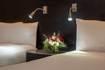 Deluxe Room, 2 Double Beds