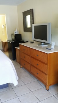 Room, 2 Queen Beds, Accessible, Non Smoking (Mobility Accessible)