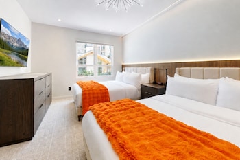 Condo, Balcony (Montaneros 302)
