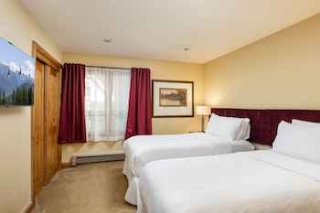 Premier Condo, Fireplace (Montaneros 417)