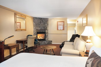 King Fireplace Suite