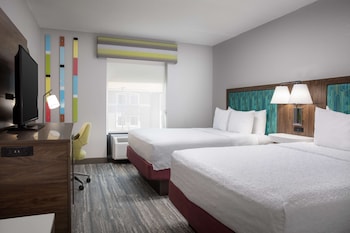 Room, 2 Queen Beds, Accessible, Non Smoking