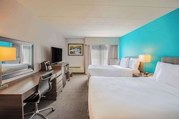 Room, 2 Queen Beds, Non Smoking