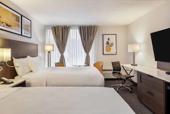 Room, 2 Queen Beds, Non Smoking