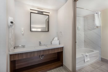 Room, 2 Queen Beds, Non Smoking
