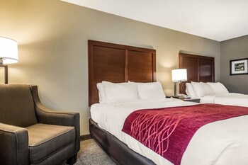 Standard Room, 2 Queen Beds, Non Smoking