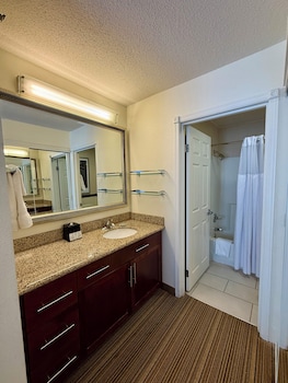 Premium Suite