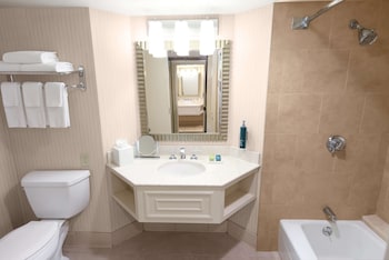 Room, 2 Double Beds, Accessible (Hearing, Deluxe View)