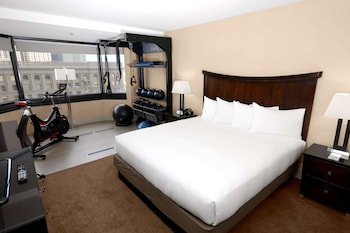 Room, 1 King Bed (Fitness Room)