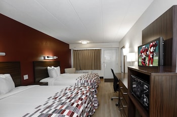 Deluxe Room, 2 Double Beds (Smoke Free)