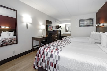 Deluxe Room, 2 Double Beds (Smoke Free)
