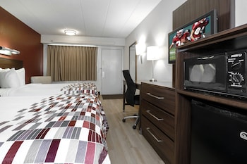 Deluxe Room, 2 Double Beds (Smoke Free)