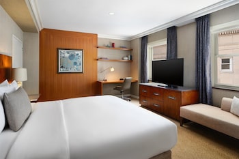 Suite, Multiple Beds, Lake View