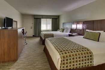 Standard Double Room, 2 Queen Beds, Non Smoking, Refrigerator