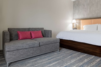 Deluxe Room, 1 King Bed