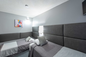 Room, 2 Twin Beds, Accessible