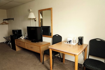 Standard Room, 2 Queen Beds, Accessible, Non Smoking