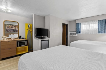 Standard Room, 2 Queen Beds