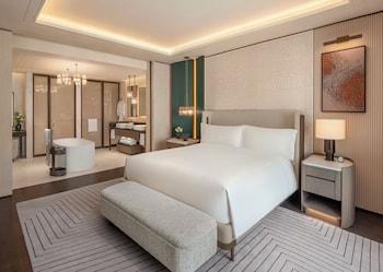 Signature Suite, 1 King Bed