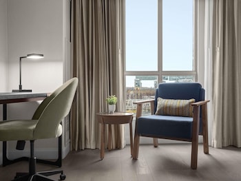 Executive Room, 1 King Bed