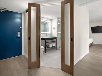 Junior Suite (Executive)