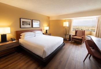 Traditional Room, 1 King Bed