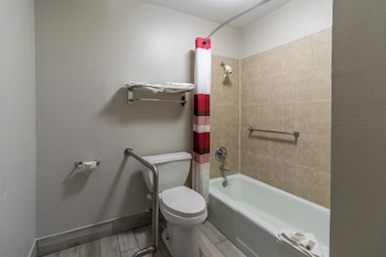 Standard Room, 1 Queen Bed, Accessible, Non Smoking