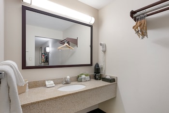 Deluxe Room, 2 Queen Beds, Non Smoking
