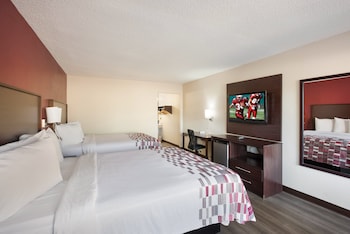 Deluxe Room, 2 Queen Beds, Accessible, Non Smoking (Roll-In Shower)
