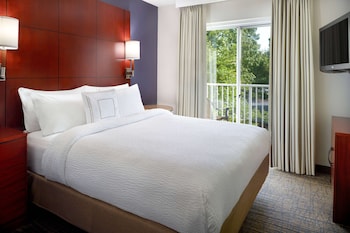 Suite, Multiple Beds, Balcony (Two Bedroom 2 Queens)