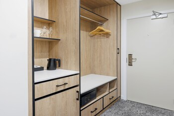 Superior Harbourview 1 King