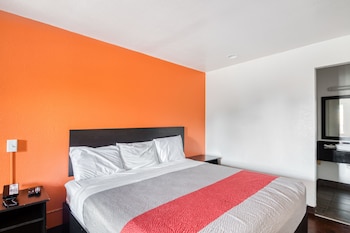 Room, 1 King Bed, Accessible