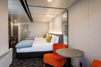 Superior Room, 2 Queen Beds