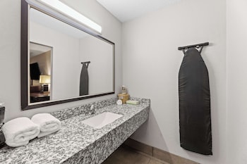Deluxe Room, 2 Double Beds, Smoking