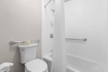 Room, 2 Queen Beds, Accessible, Non Smoking