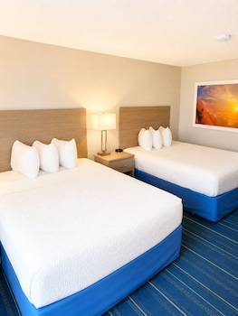Room, 2 Queen Beds, Non Smoking (Pet-Friendly)