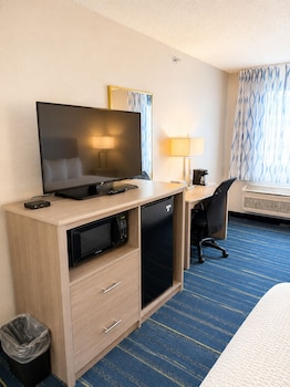 Room, 2 Queen Beds, Non Smoking (Pet-Friendly)
