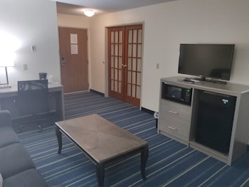 Suite, 1 King Bed, Non Smoking