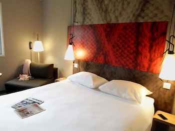 Standard Room, 1 Double Bed with Sofa bed