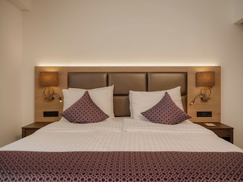 Classic Double Room, 1 Queen Bed