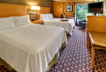 Room, 2 Queen Beds, Non Smoking