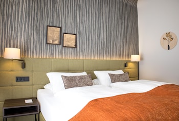 Comfort Room, 1 Queen Bed (Cozy Sitting Corner)