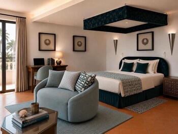 Suite, Balcony, Garden View (Hillside)